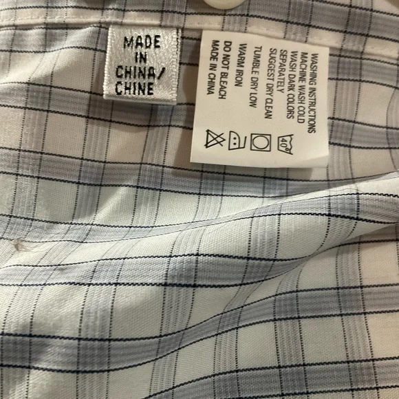 “BALMAIN” PARIS Men’s Checkered White and Grey 3/4 Sleeve Button Up Shirt. - Picture 7 of 7